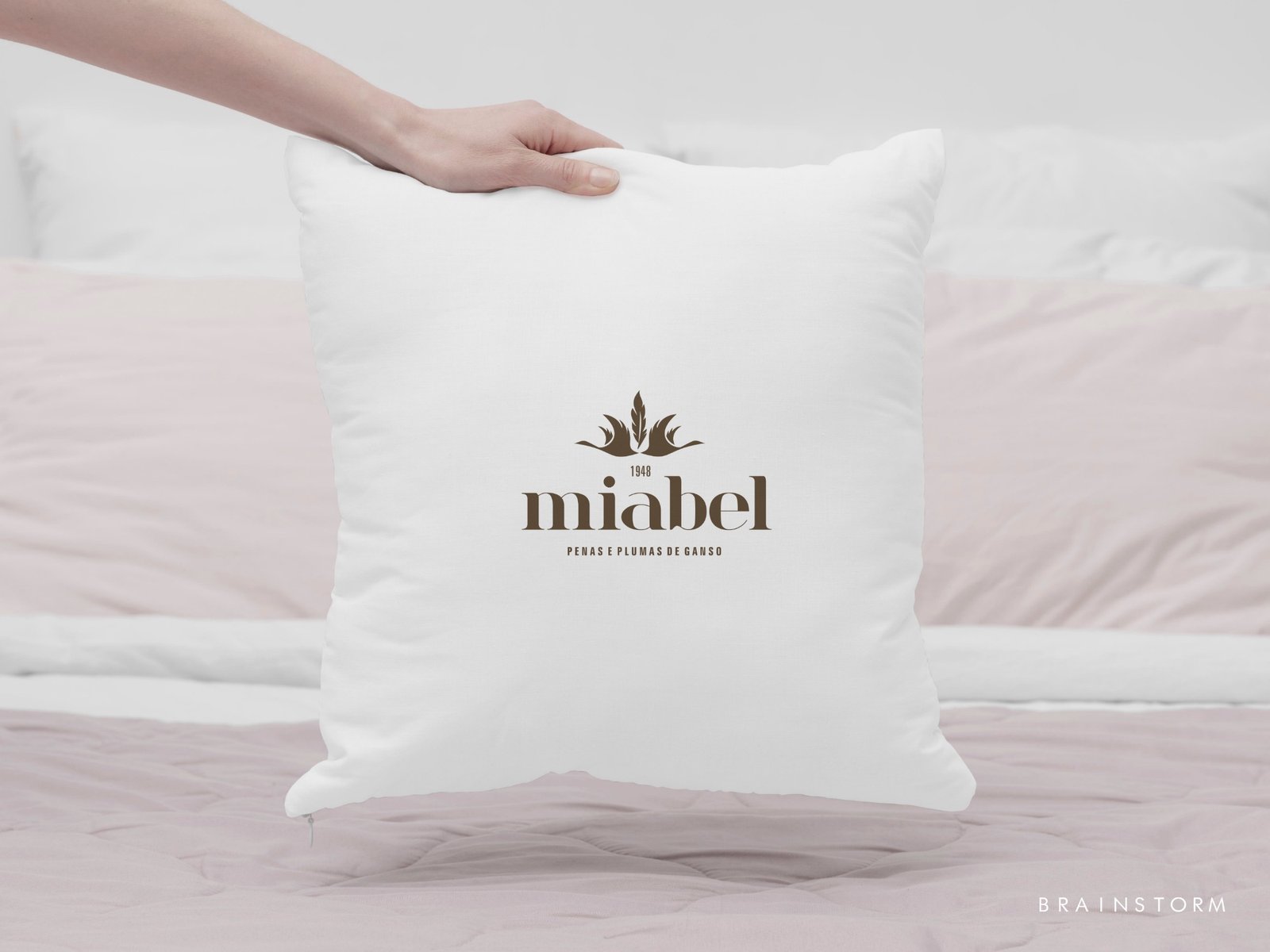 Site Brainstorm - Slide 05 Miabel - 15